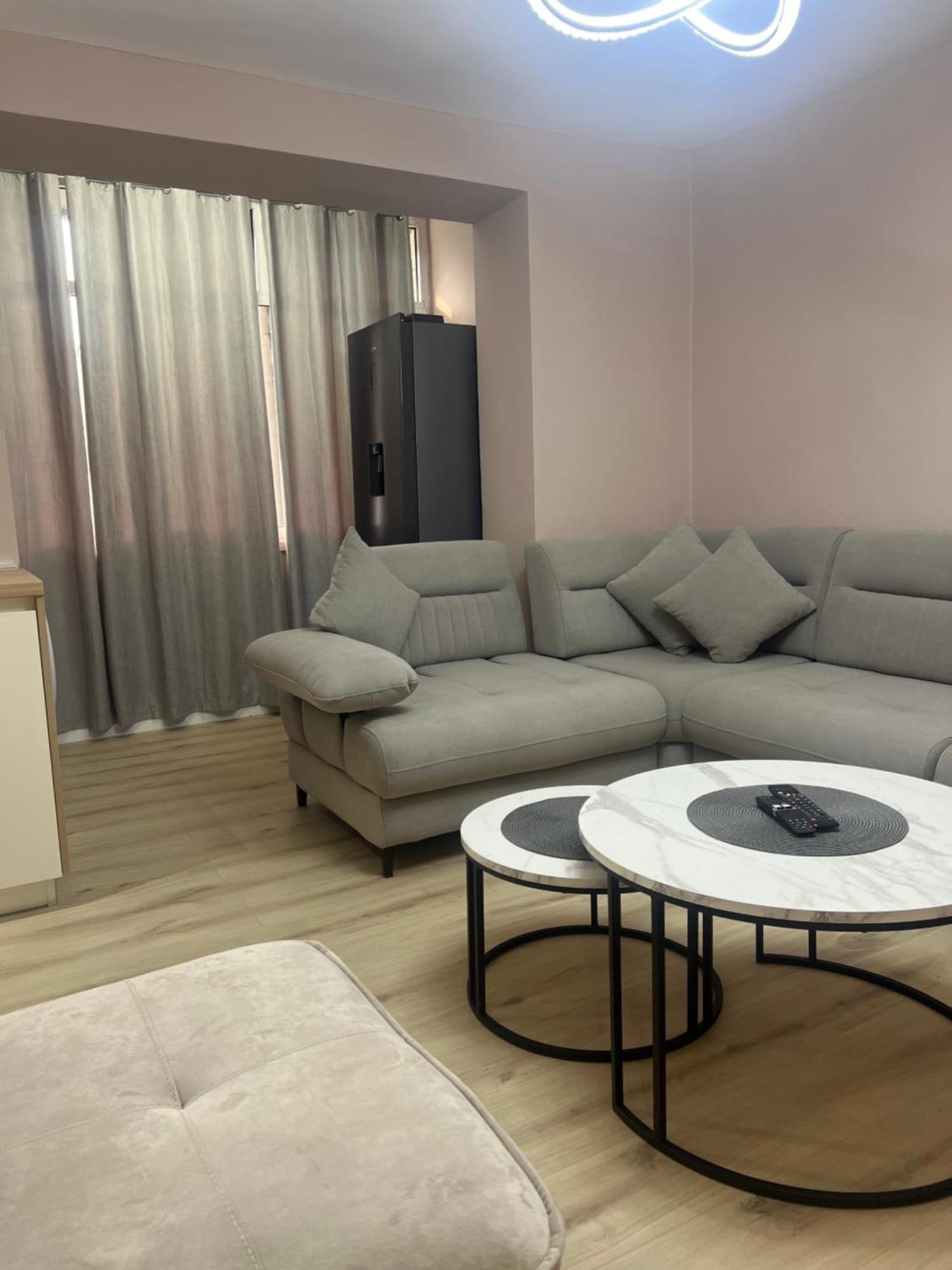 Holiday Rental Apartament Tirana